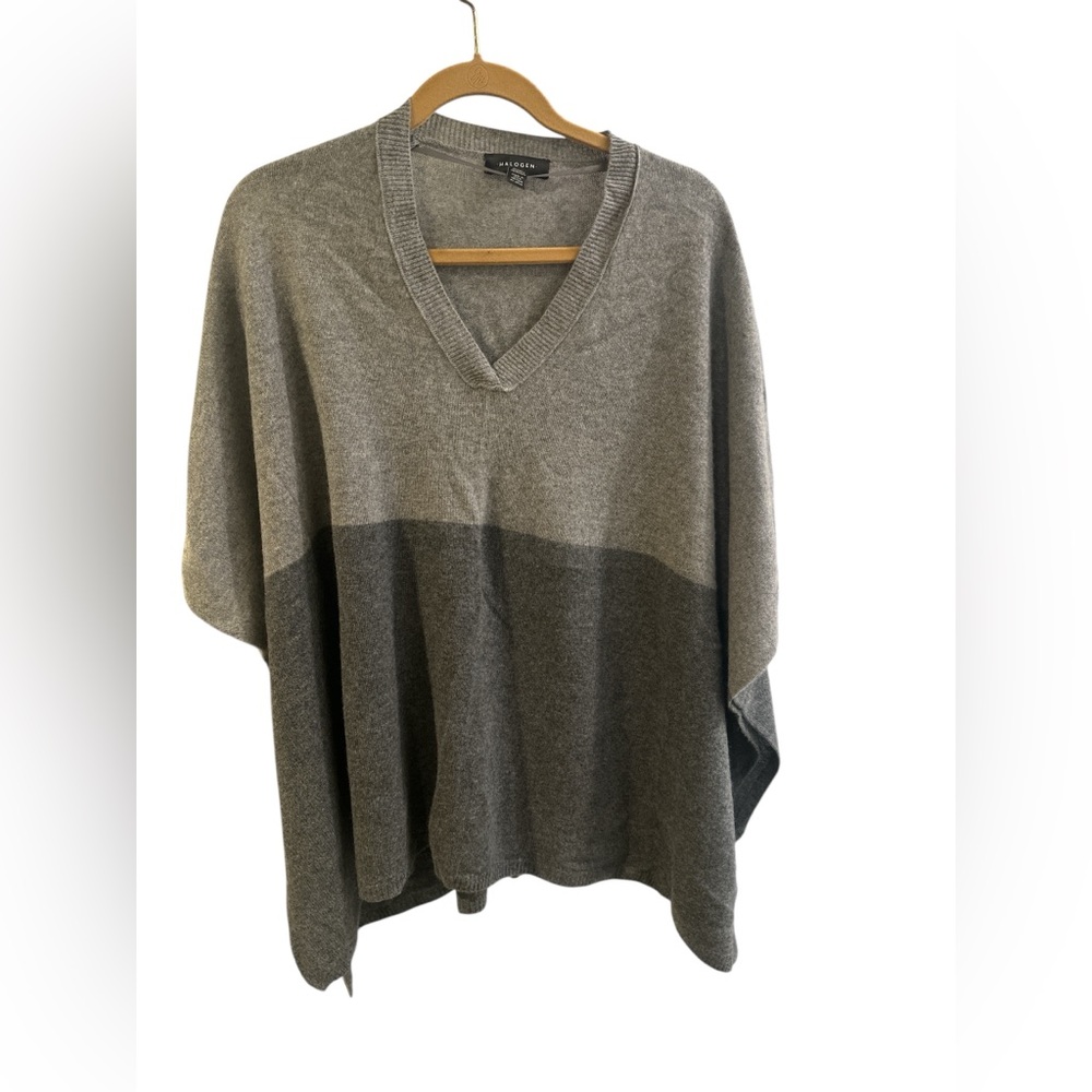 Halogen Cashmere Gray Poncho